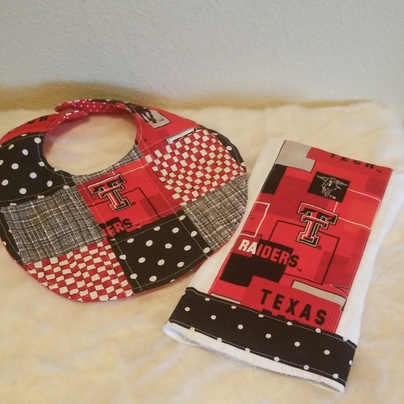 Texas Tech Red Raiders Burp Cloth & Bib Set